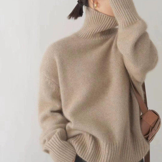 Selena | Elegant Turtleneck