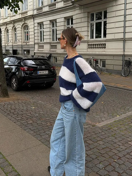 Blue And White Striped Knitted Pullovers Women Casual Long Sleeve Round Neck Sweater