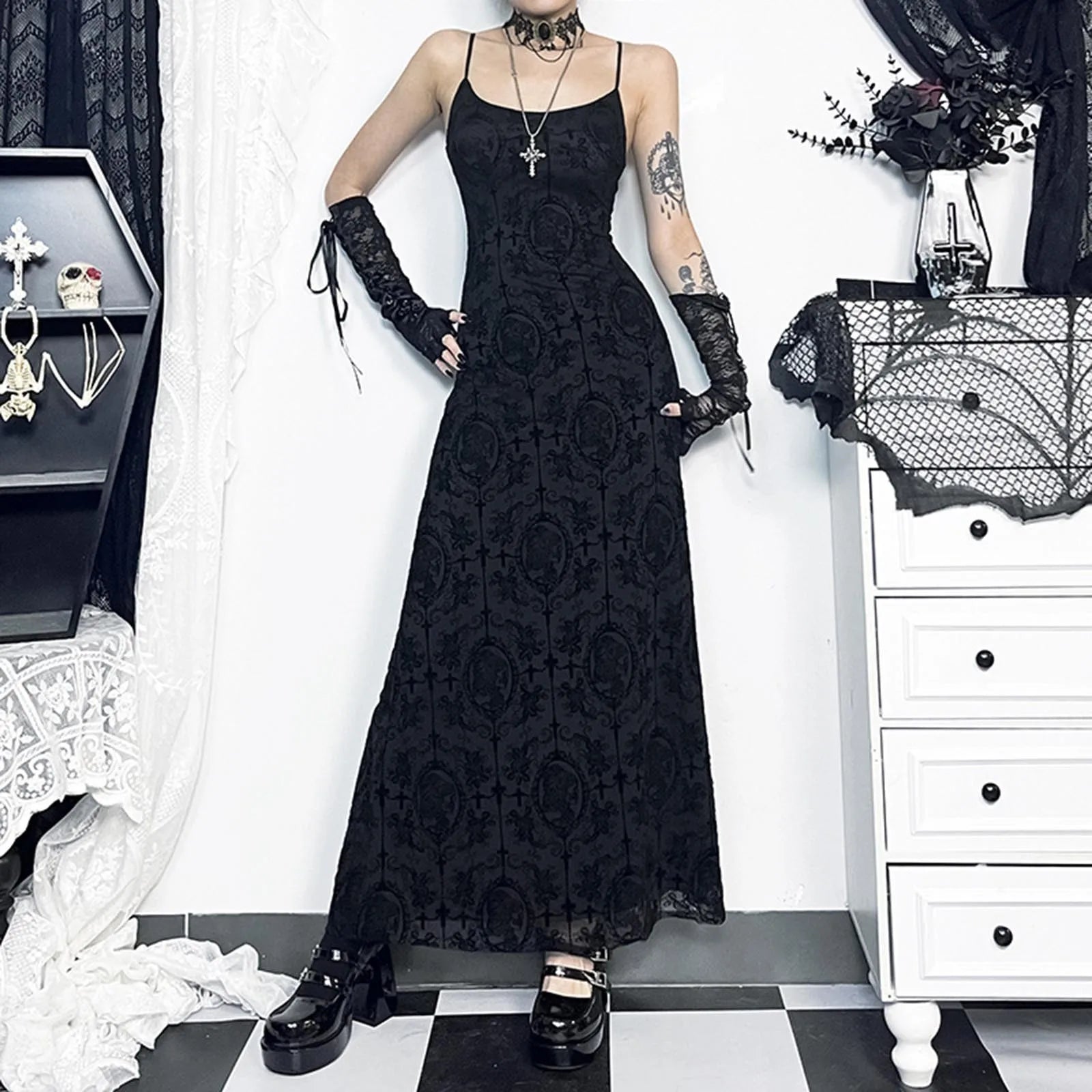 Cross Grouping Net Celebration Maxi Dress