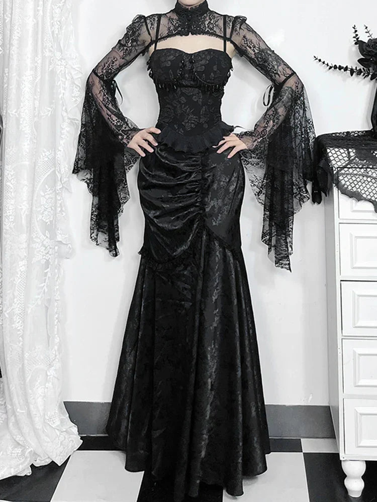 Lace Splicing Asymmetric Skirt